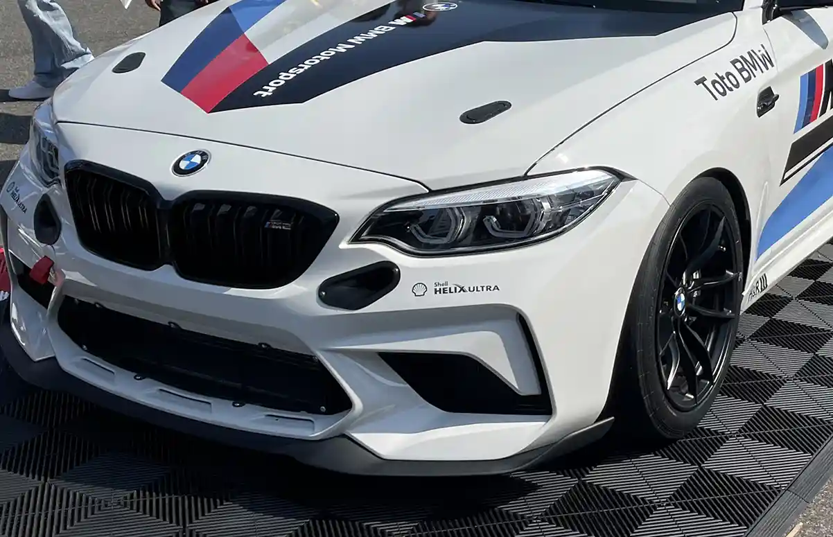 BMW M2 CS